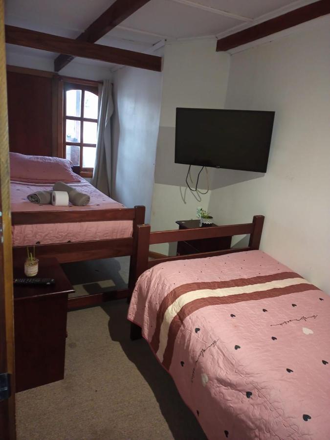 Hostal Valentino Villarrica Exterior foto